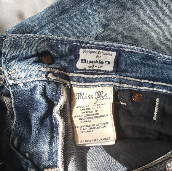 Miss Me Jeans - Picture 6 of 8